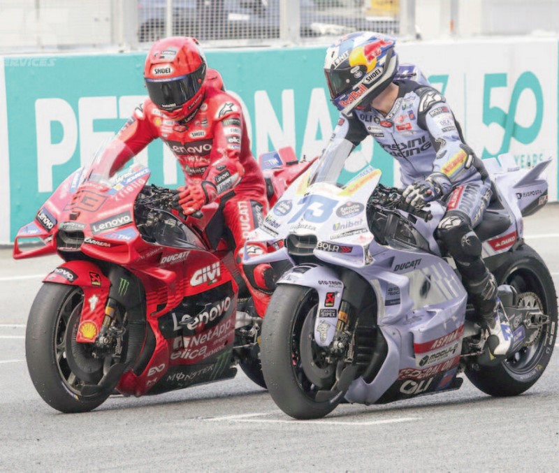 Les frères Márquez dominent la première journée des tests à Buriram