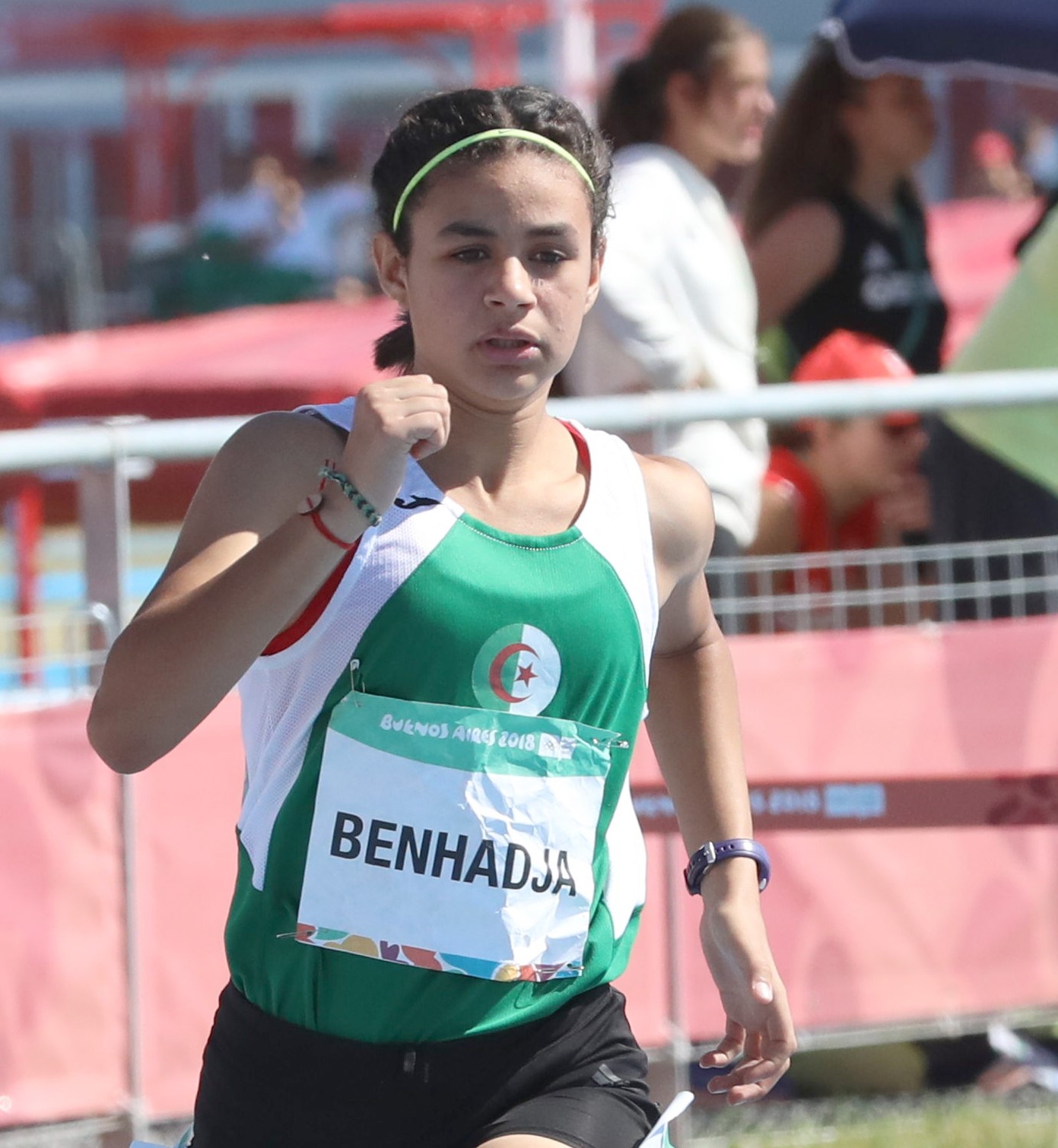 Loubna Benhadja bat son record national du 400m