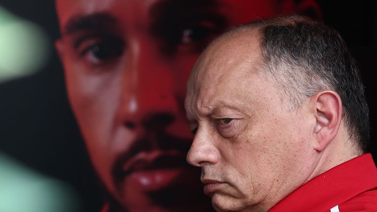 Vasseur soutient Hamilton : « Nous le soutenons à 2000% »
