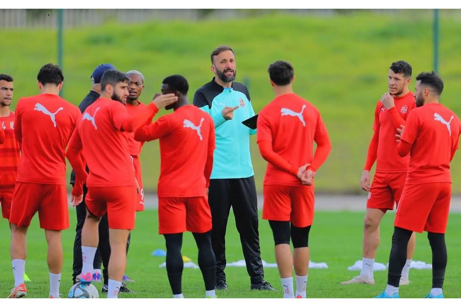 Une trêve qui tombe à point nommé pour Ramovic