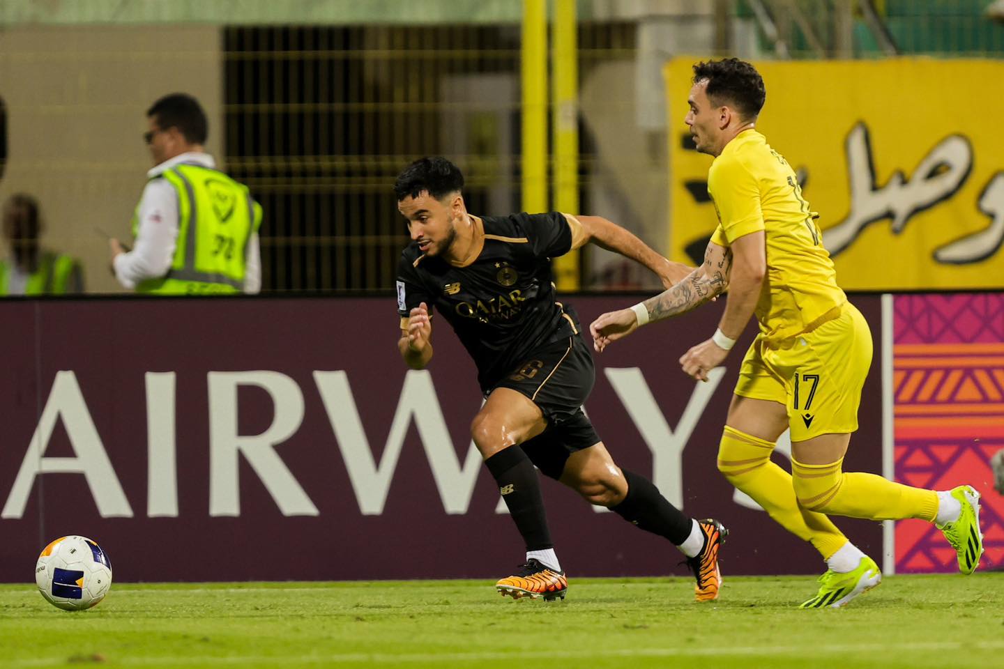 Adam Ounas prolonge son aventure avec Al-Sadd