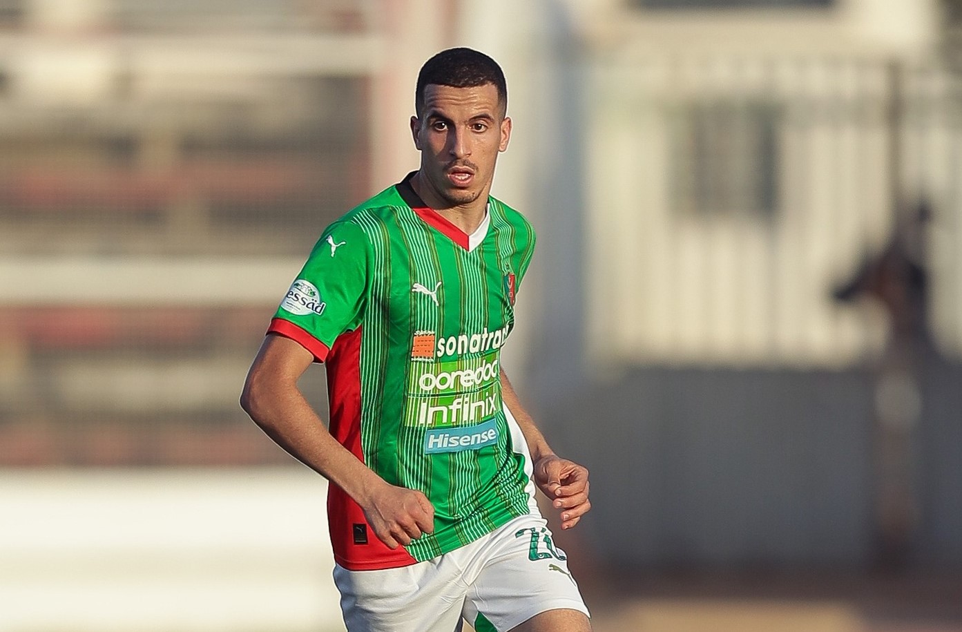 Hadj Redjem négocie avec Bouras pour le prolonger